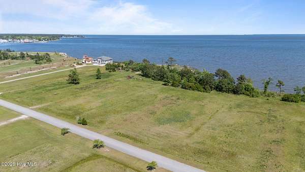 1.5 Acres of Residential Land for Sale in Oriental, North Carolina