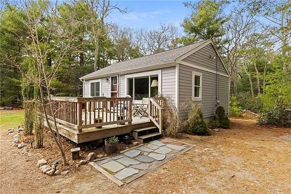 5.18 Acres of Land with Home for Sale in South Kingstown Town, Rhode Island