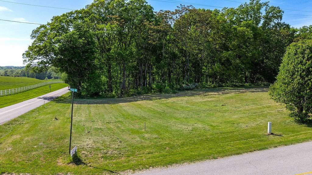 1.53 Acres of Residential Land for Sale in Portland, Tennessee