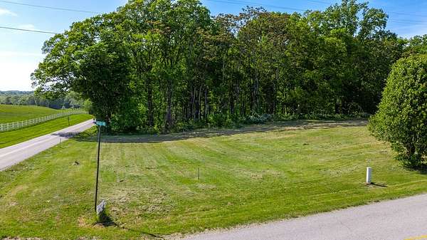 1.53 Acres of Residential Land for Sale in Portland, Tennessee