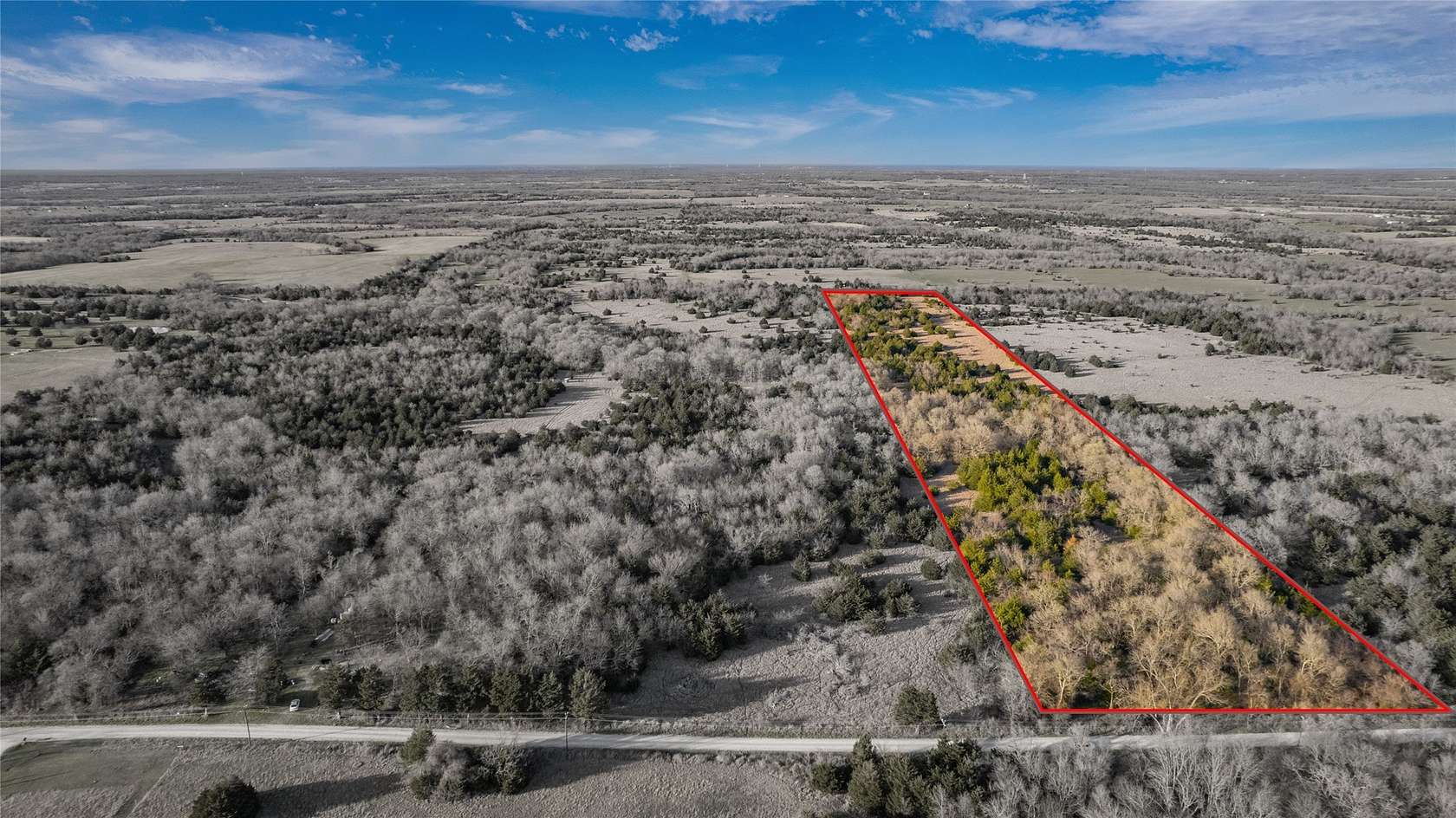 15 Acres of Land for Sale in Campbell, Texas