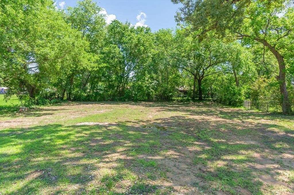 0.27 Acres of Residential Land for Sale in Edgewood, Texas