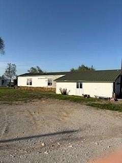 10 Acres of Land with Home for Sale in Bethany, Missouri