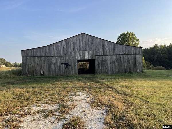 3 Acres of Land for Sale in Gleason, Tennessee