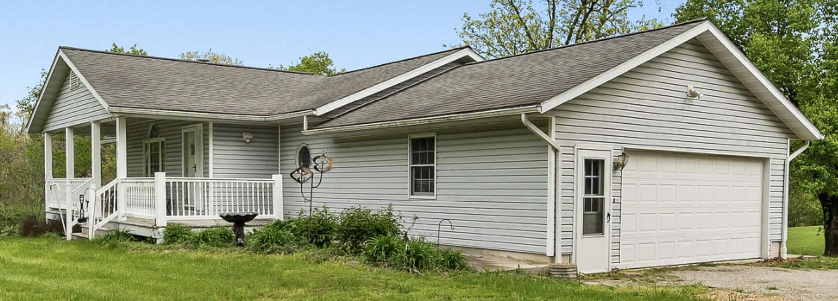 1.7 Acres of Land with Home for Sale in Fulton, Missouri