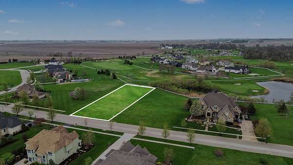 0.76 Acres of Residential Land for Sale in Yorkville, Illinois