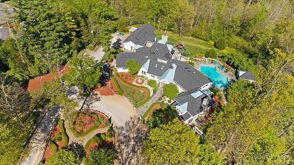 3 Acres of Land with Home for Sale in Indian Hill, Ohio