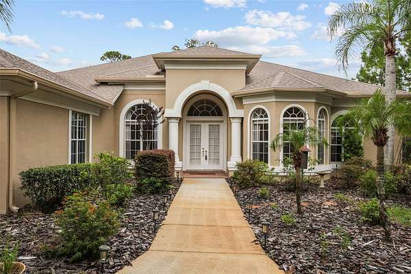5 Acres of Land with Home for Sale in Geneva, Florida