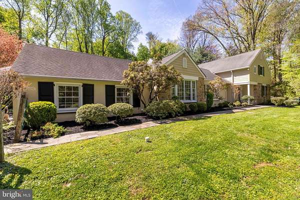 2.64 Acres of Land with Home for Sale in Lafayette Hill, Pennsylvania