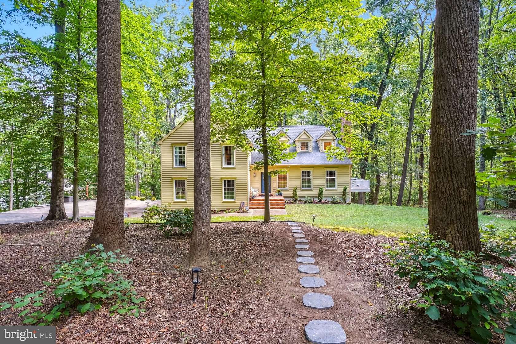2 Acres of Land with Home for Sale in Davidsonville, Maryland