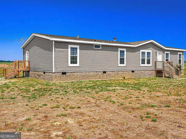 6.1 Acres of Land with Home for Sale in Comer, Georgia