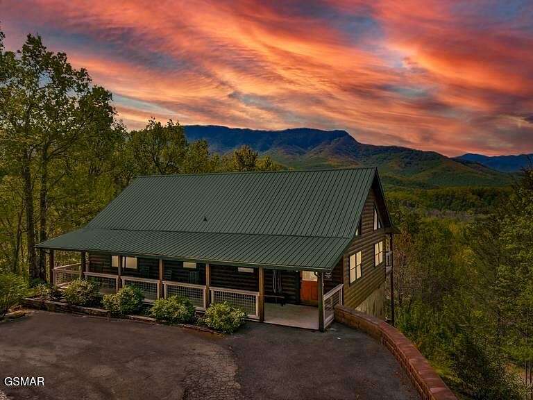 1.84 Acres of Land with Home for Sale in Gatlinburg, Tennessee
