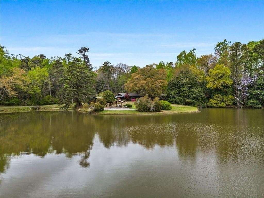 7 Acres of Land with Home for Sale in Marietta, Georgia