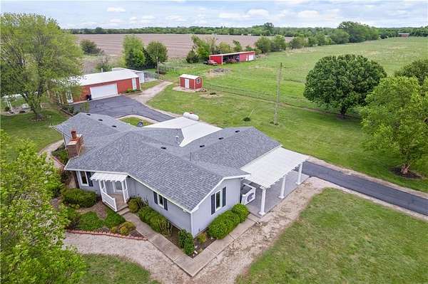 9.13 Acres of Land with Home for Sale in Parsons, Kansas