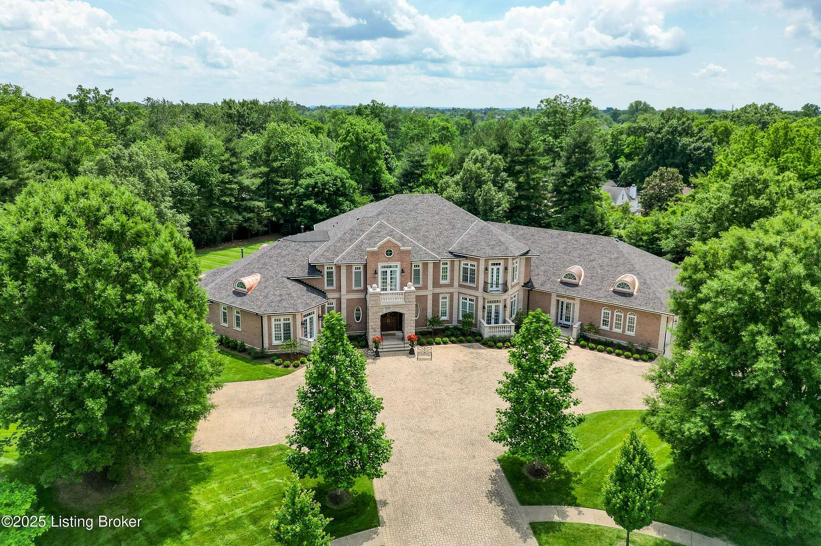 2 Acres of Land with Home for Sale in Louisville, Kentucky