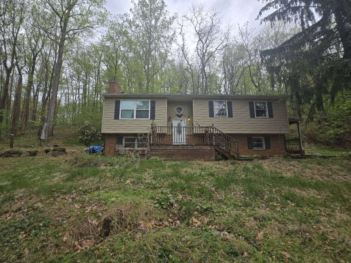 2.85 Acres of Land with Home for Sale in Fairview Township, Pennsylvania