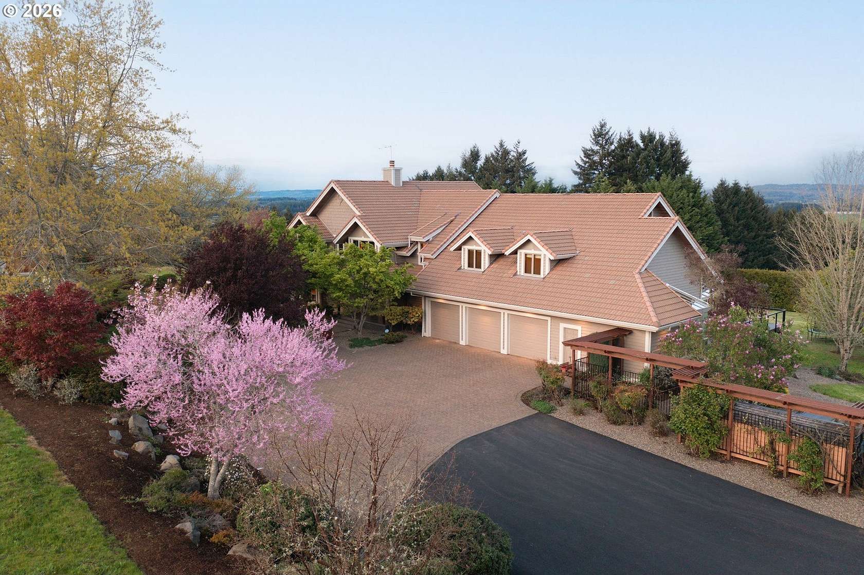 10.1 Acres of Land with Home for Sale in Hillsboro, Oregon