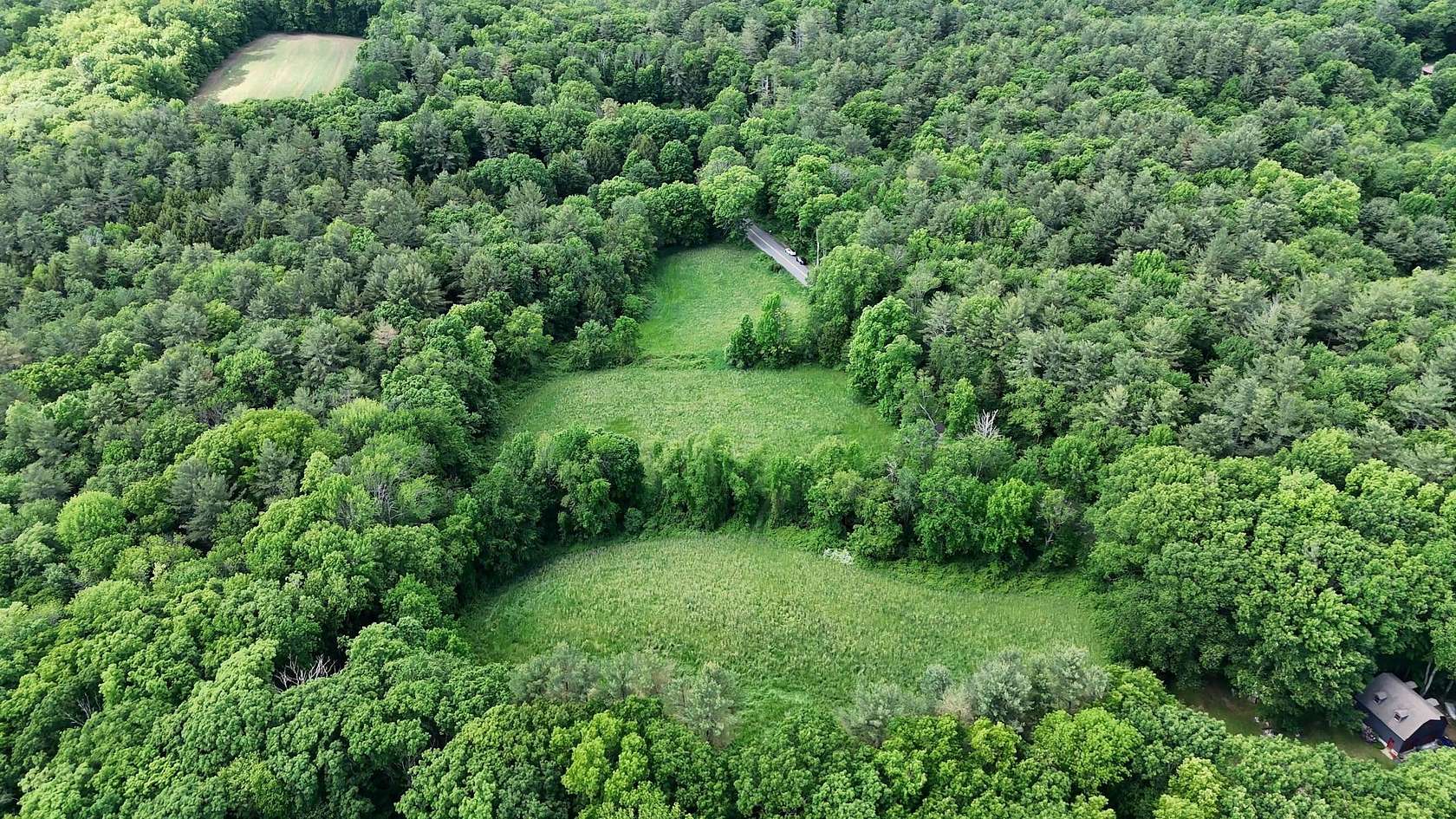 39 Acres of Land for Sale in Spencer, Massachusetts