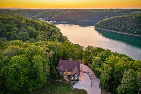 5.8 Acres of Land with Home for Sale in Smithville, Tennessee