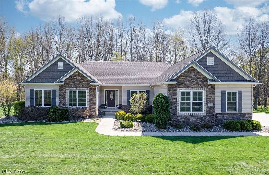 2.15 Acres of Improved Mixed-Use Land for Sale in Rootstown, Ohio