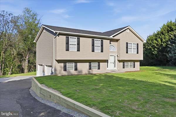 5 Acres of Land with Home for Sale in Falling Waters, West Virginia