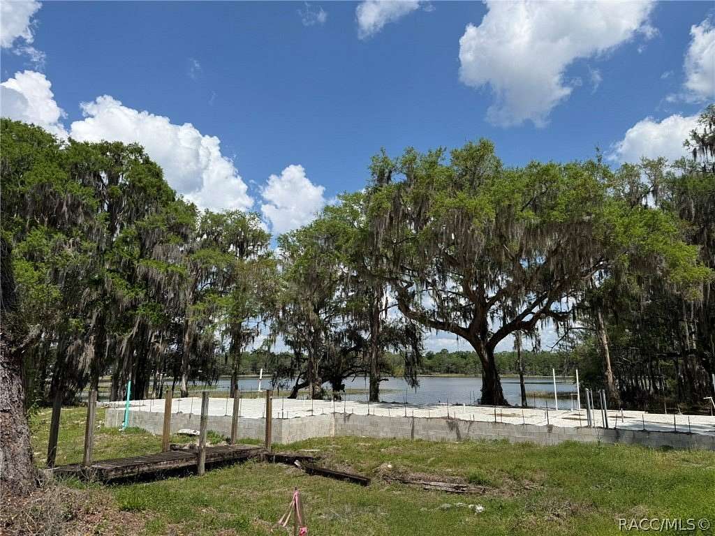 5.22 Acres of Commercial Land for Sale in Hernando, Florida