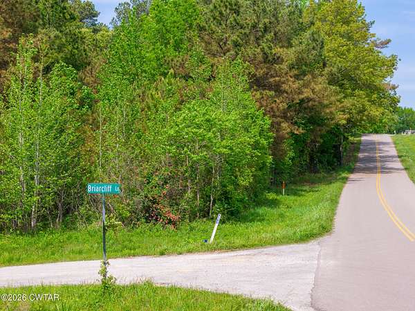 1.77 Acres of Residential Land for Sale in Lexington, Tennessee