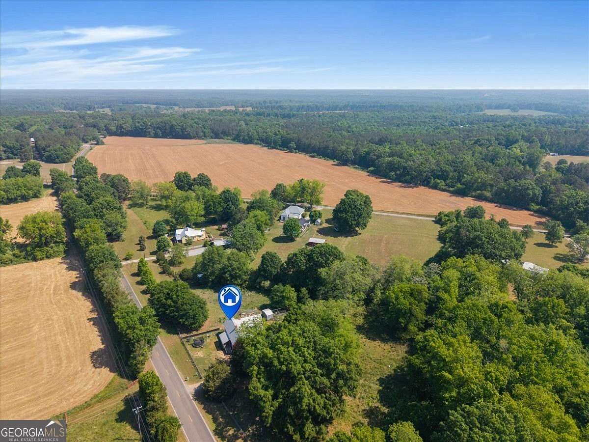 2.34 Acres of Land with Home for Sale in Madison, Georgia