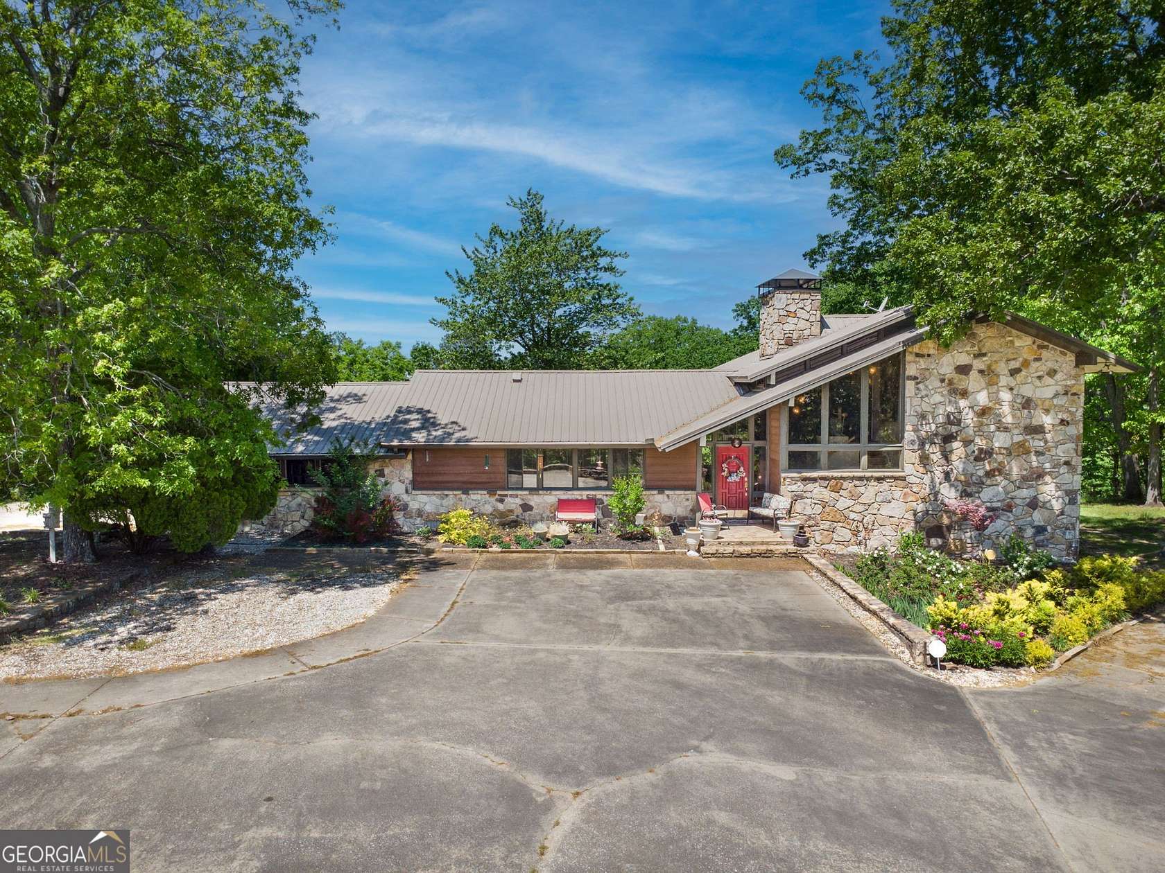 10 Acres of Land with Home for Sale in Bowdon, Georgia