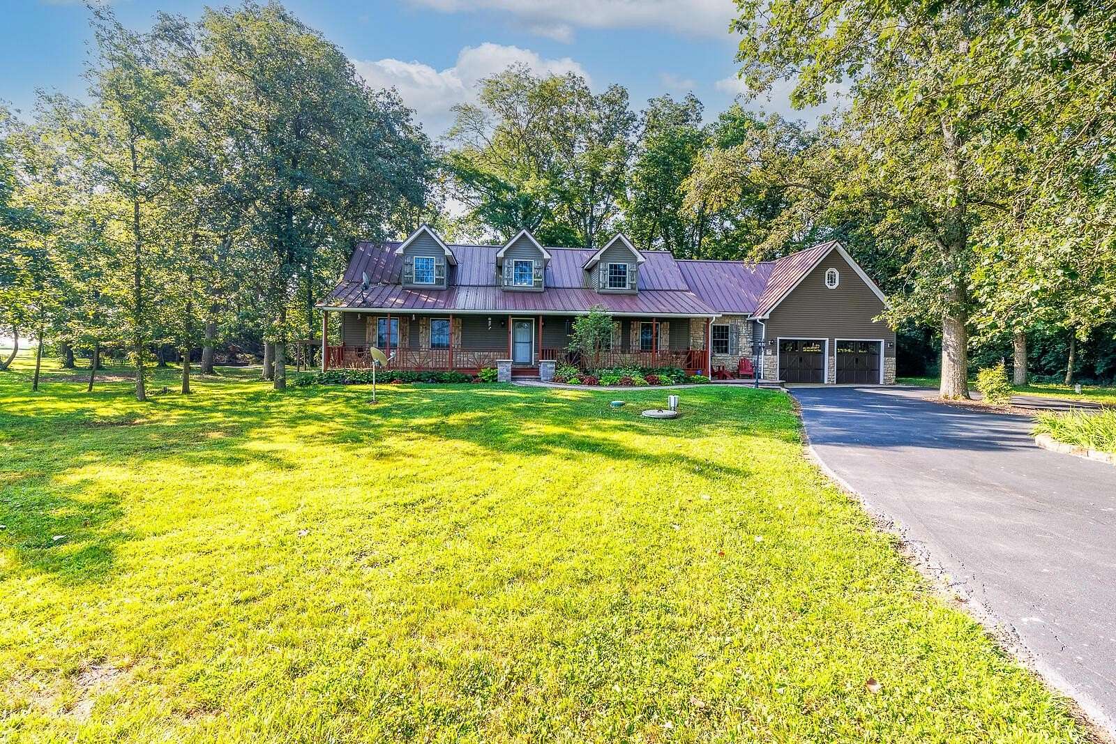 5 Acres of Land with Home for Sale in Mount Sterling, Ohio