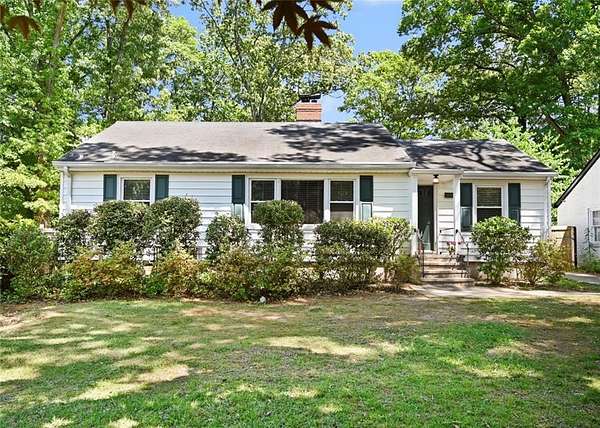 5 Acres of Land with Home for Sale in Atlanta, Georgia