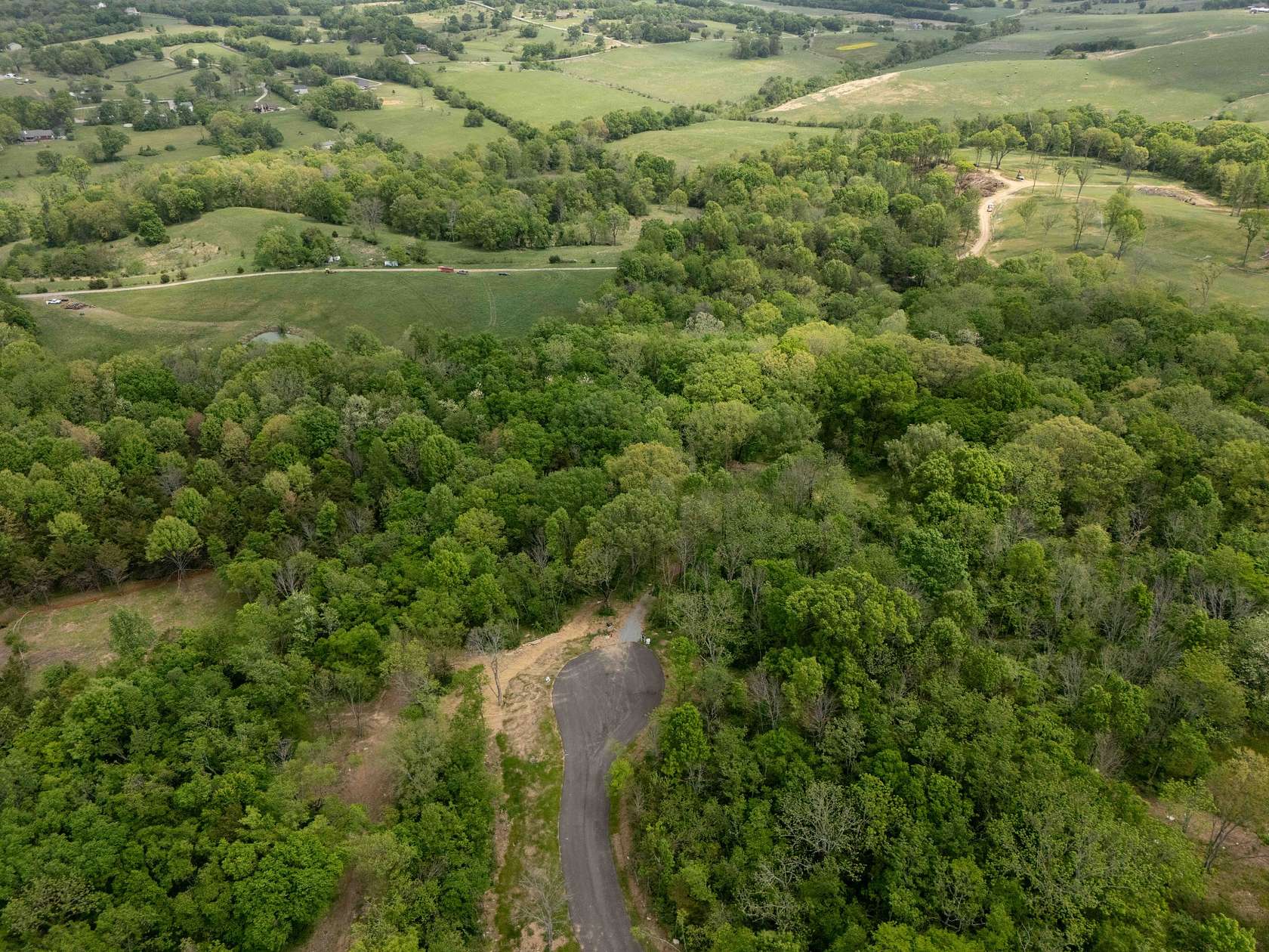 8.66 Acres of Residential Land for Sale in Arrington, Tennessee