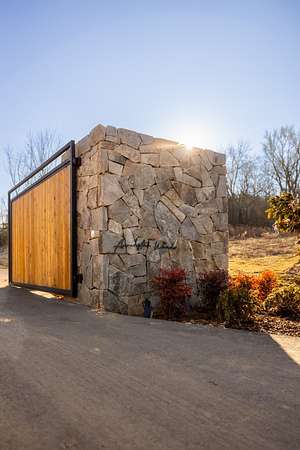 8.66 Acres of Residential Land for Sale in Arrington, Tennessee