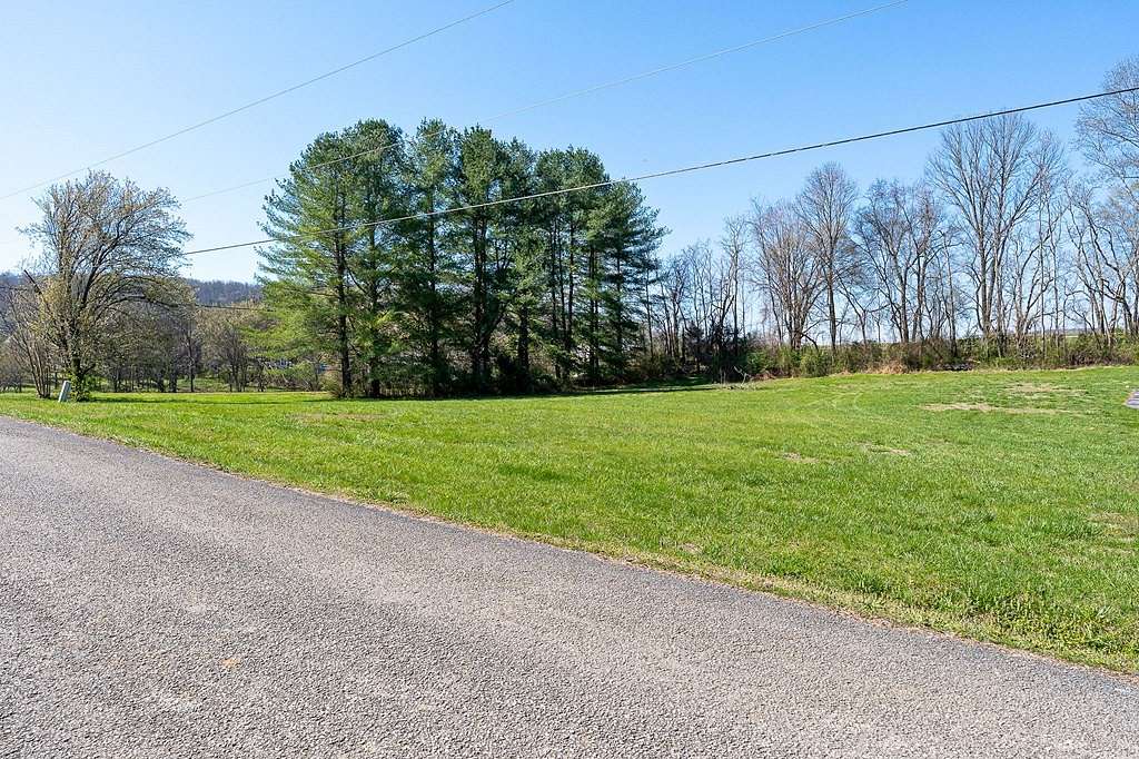 0.52 Acres of Residential Land for Sale in Sparta, Tennessee