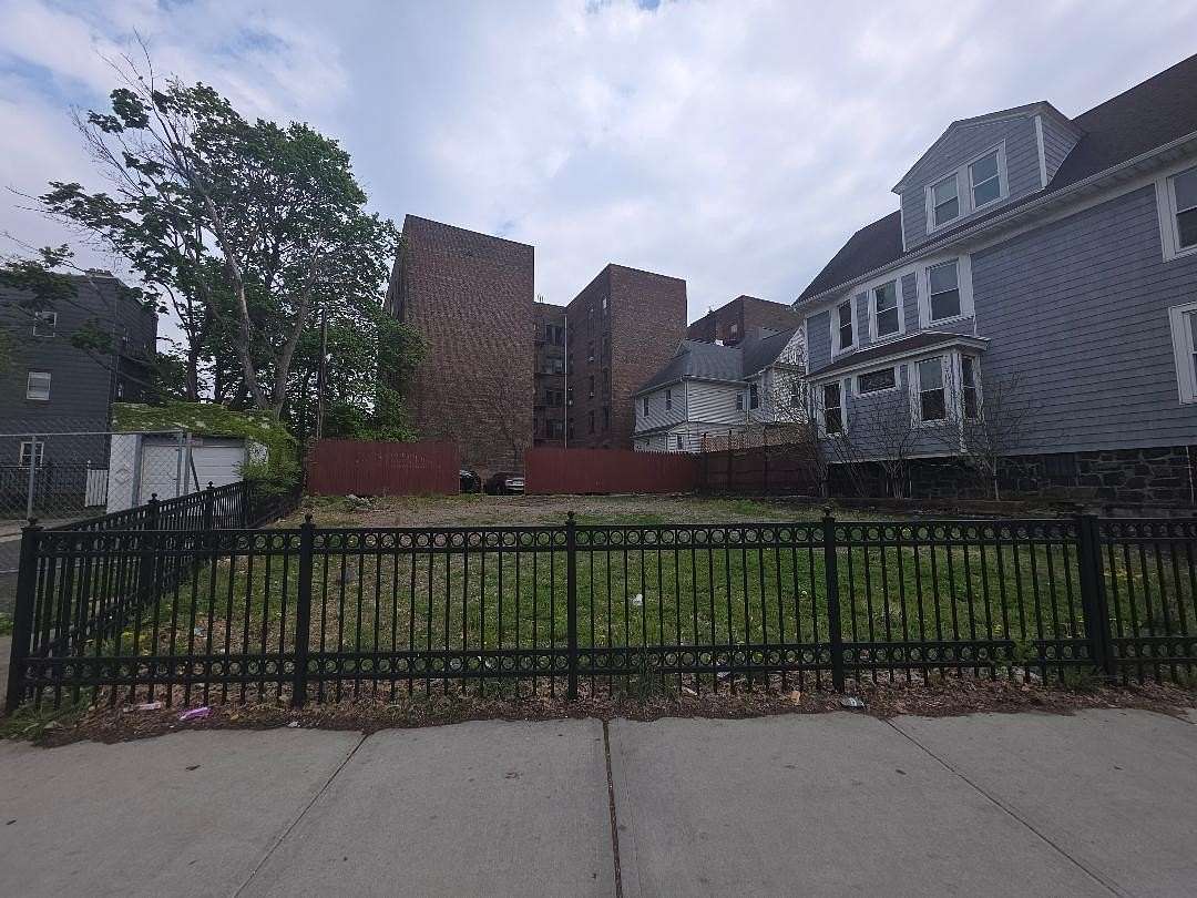 Residential Land for Sale in Jersey City, New Jersey