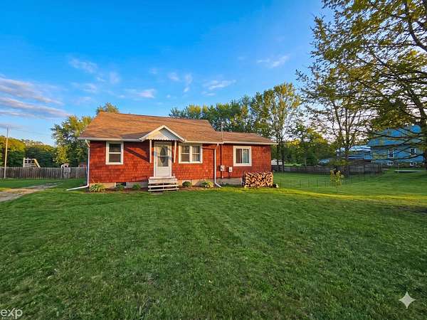 2.2 Acres of Land with Home for Sale in Battle Creek, Michigan