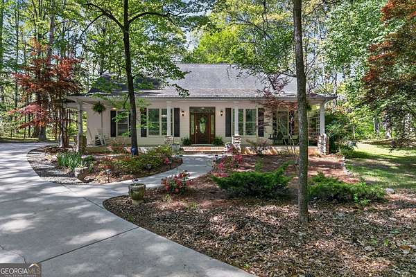 5.59 Acres of Land with Home for Sale in Fairburn, Georgia