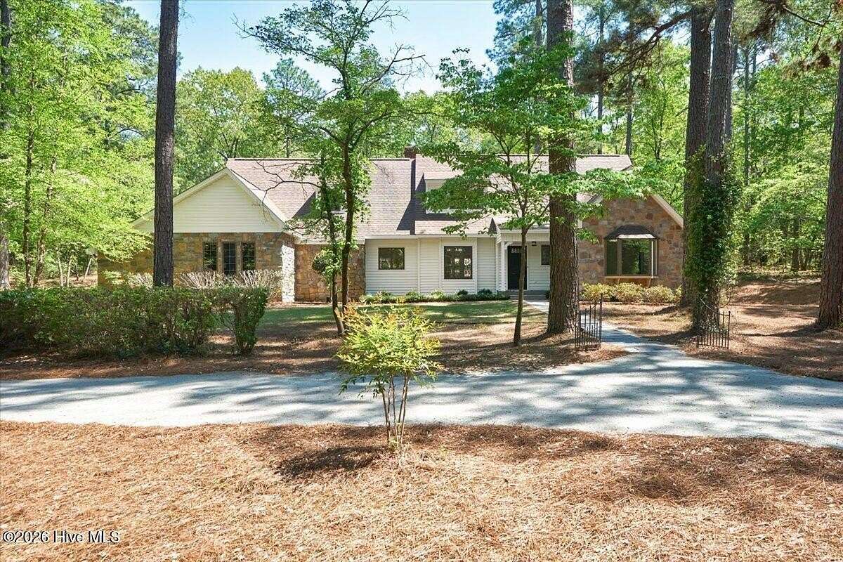 3 Acres of Land with Home for Sale in Southern Pines, North Carolina