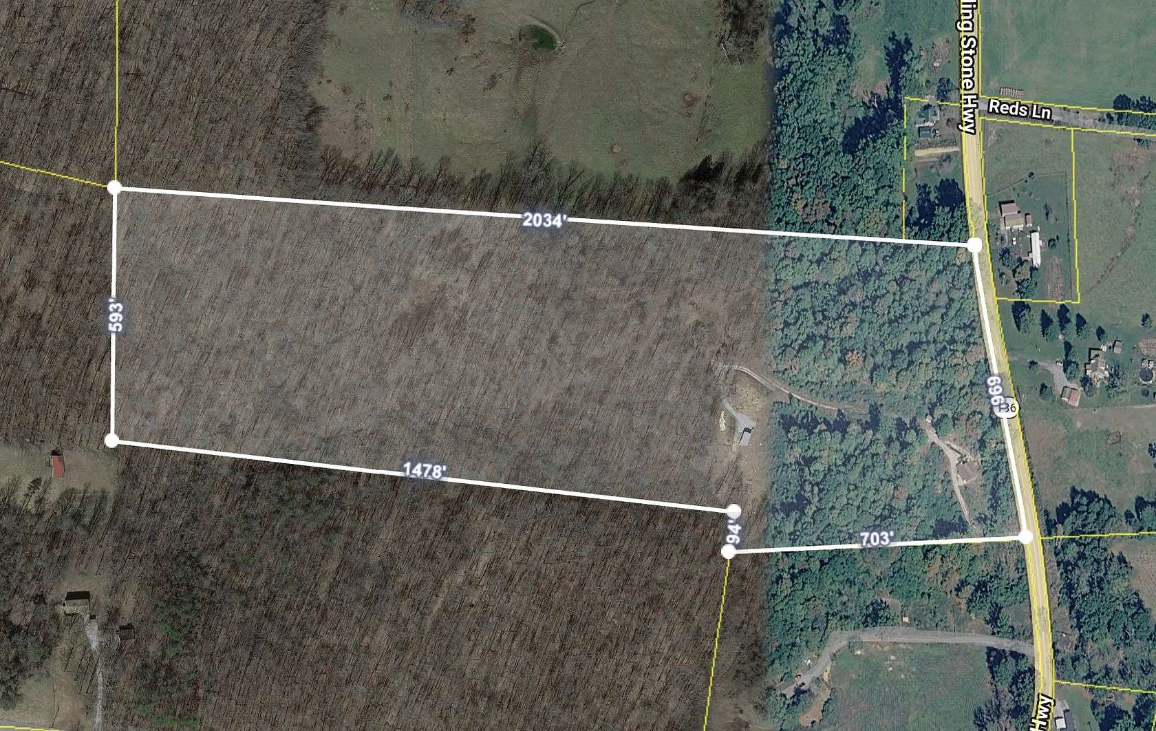 32 Acres of Recreational & Residential Land for Sale in Hilham, Tennessee