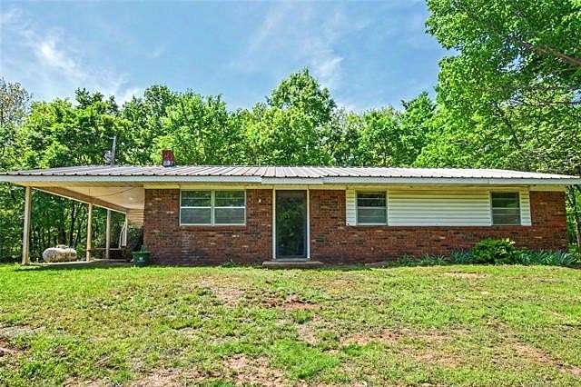 5 Acres of Land with Home for Sale in Hulbert, Oklahoma