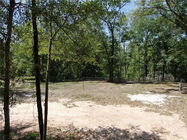 0.96 Acres of Residential Land for Sale in Waycross, Georgia