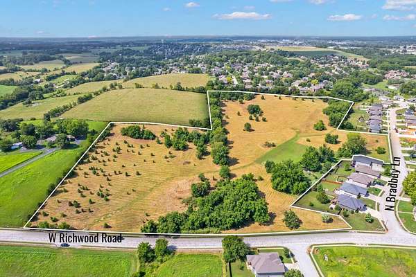 26.2 Acres of Agricultural & Residential Land for Sale in Ozark, Missouri