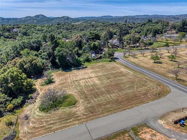 1 Acre of Residential Land for Sale in Lakeport, California