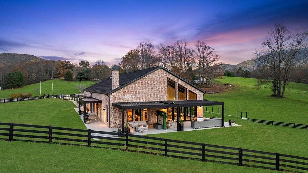 6 Acres of Land with Home for Sale in Blairsville, Georgia