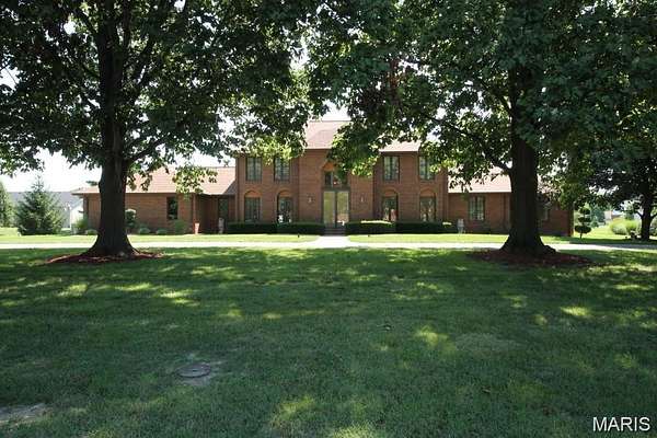 1.5 Acres of Land with Home for Sale in Mascoutah, Illinois