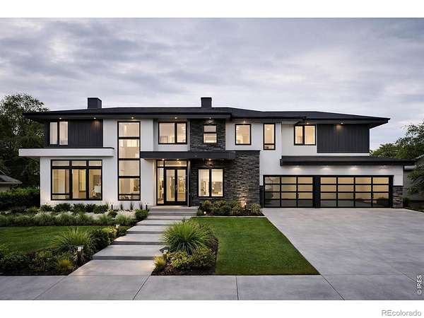 10.5 Acres of Land with Home for Sale in Longmont, Colorado