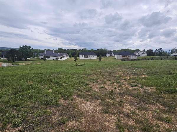 0.88 Acres of Residential Land for Sale in Greenbrier, Arkansas