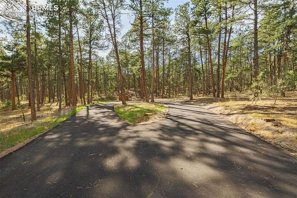 5 Acres of Land for Sale in Colorado Springs, Colorado