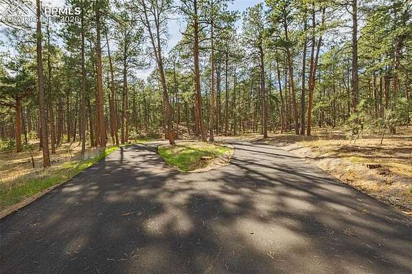 5 Acres of Land for Sale in Colorado Springs, Colorado