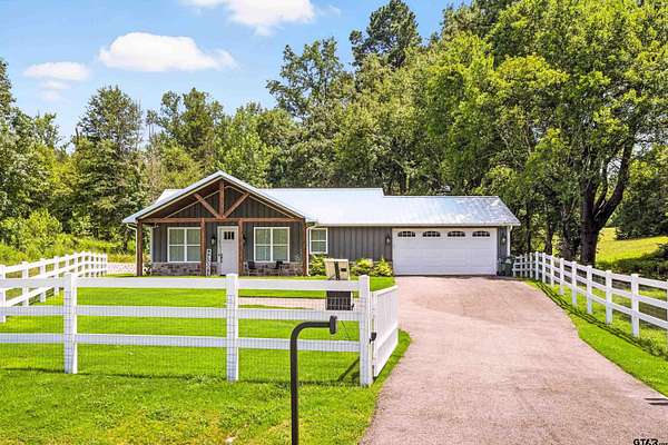 4.89 Acres of Land with Home for Sale in Winona, Texas